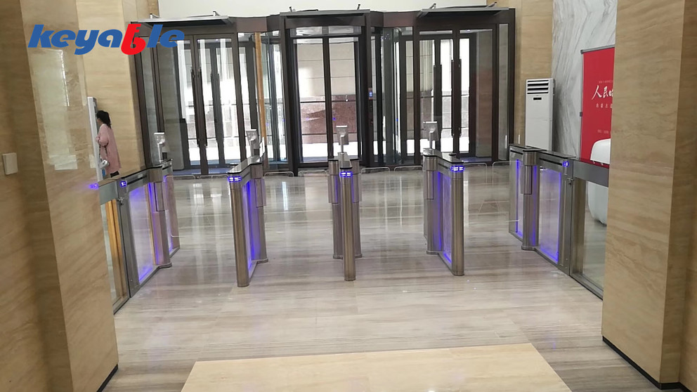 Glass sliding barrier turnstile